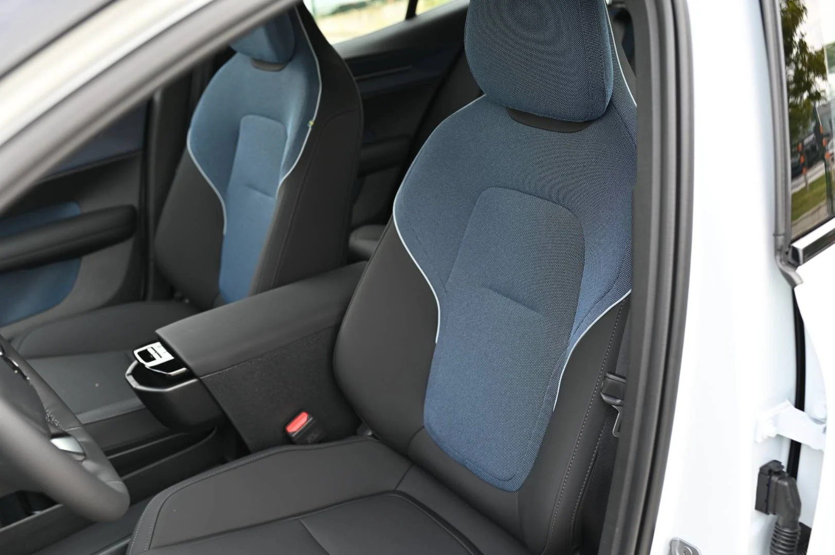 Volvo EX30 Twin Motor Performance ULTRA | Begam Trnava