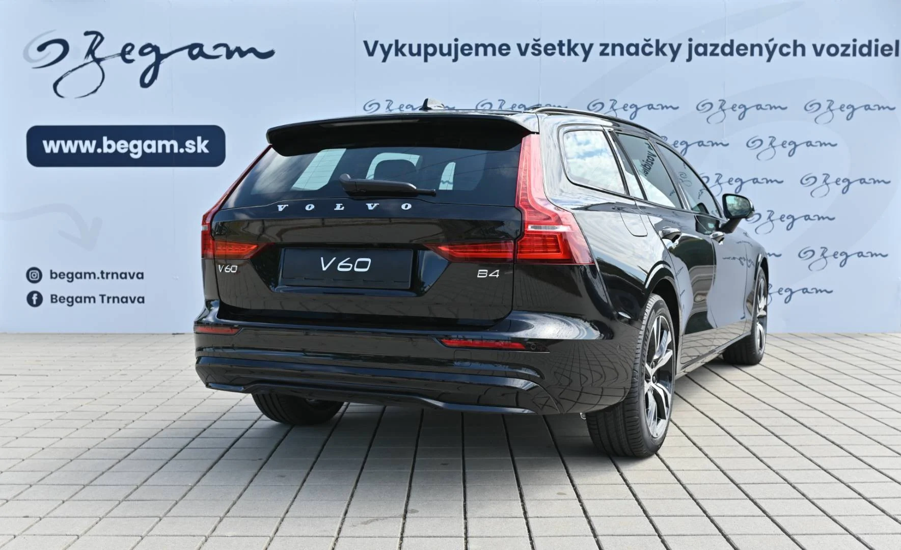 Volvo V60 B4 Plus Dark A/T | Begam Trnava