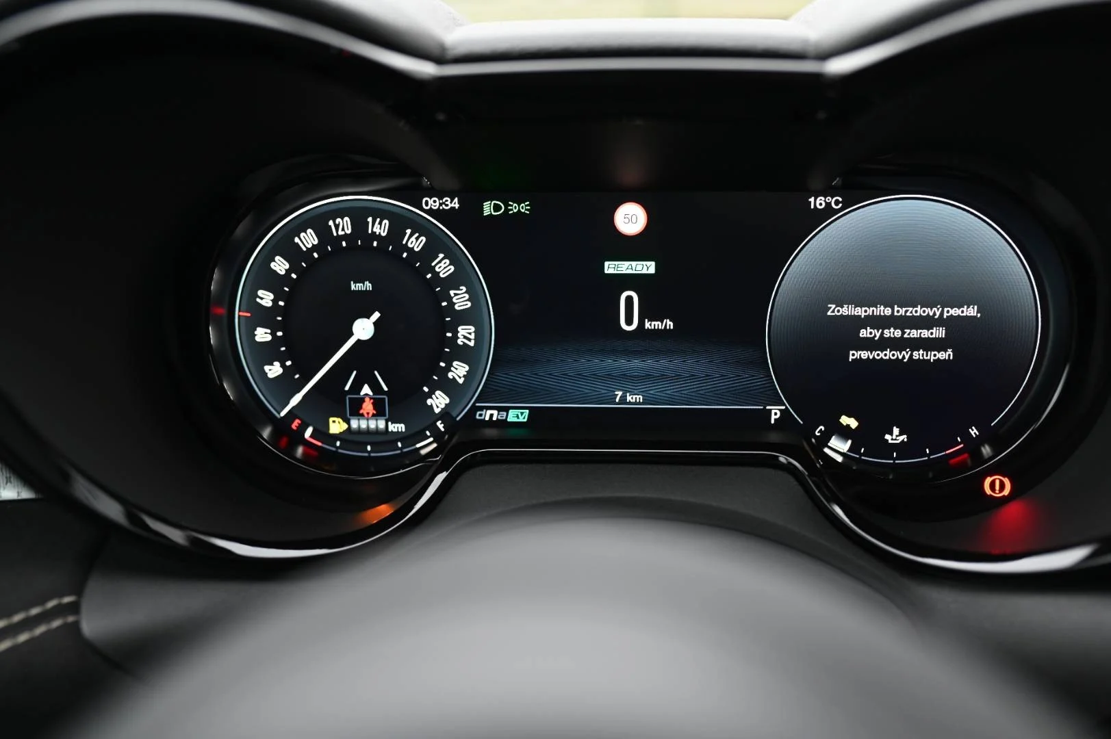 Alfa Romeo Tonale SPORT SPECIALE 1.5T IBRIDA DCT7 | Begam Trnava