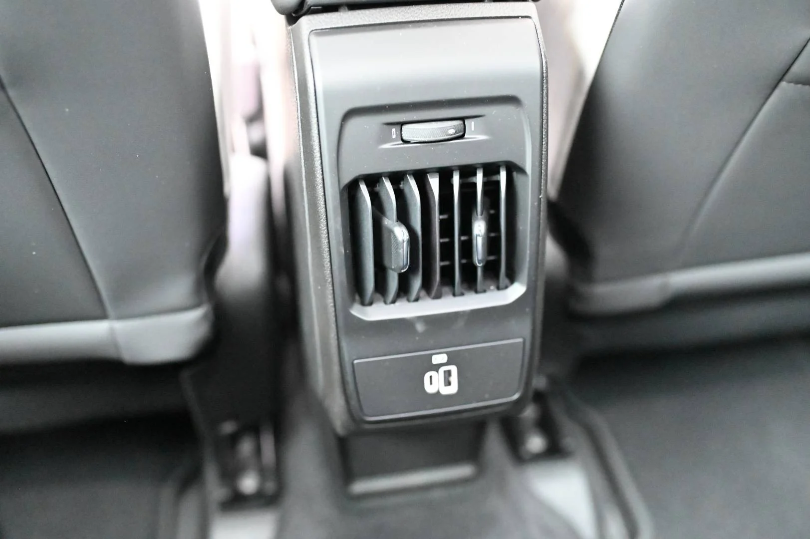Alfa Romeo Tonale SPORT SPECIALE 1.5T IBRIDA DCT7 | Begam Trnava