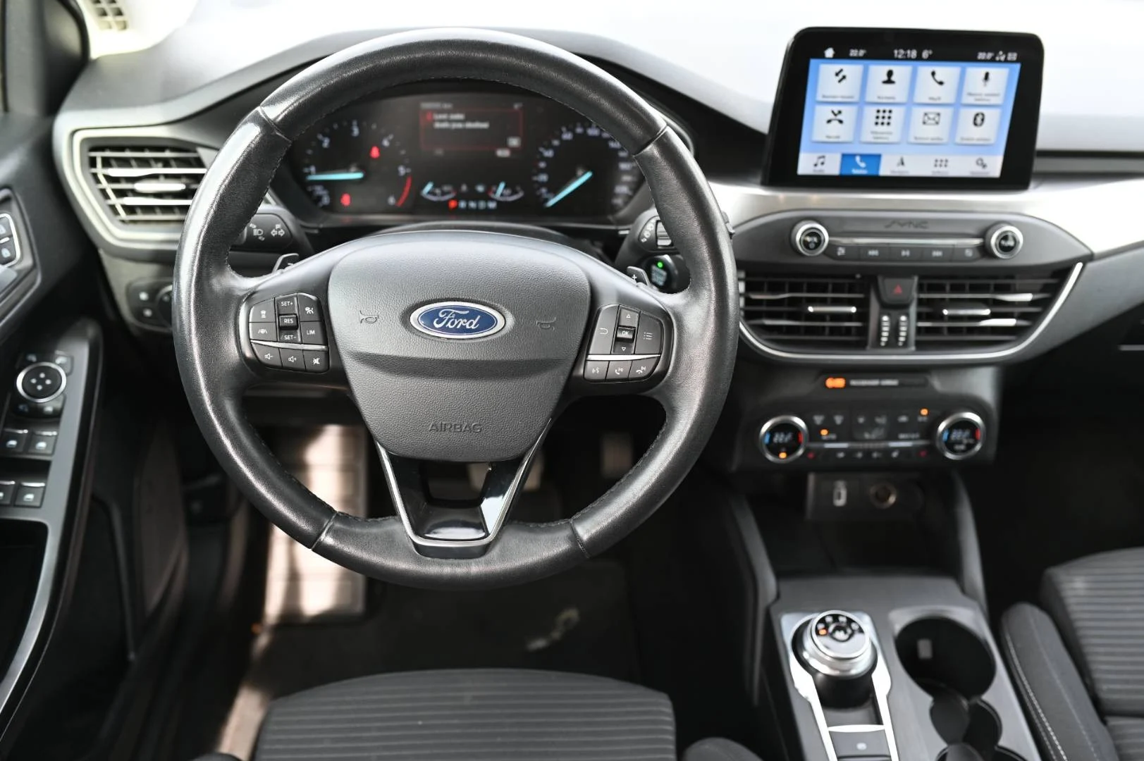 Ford Focus Kombi 2.0 TDCi EcoBlue Titanium A/T | Begam Trnava