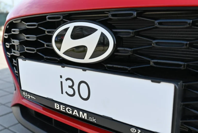 Hyundai i30 1.6 T-GDi Comfort 7DCT MY26 | Begam Trnava