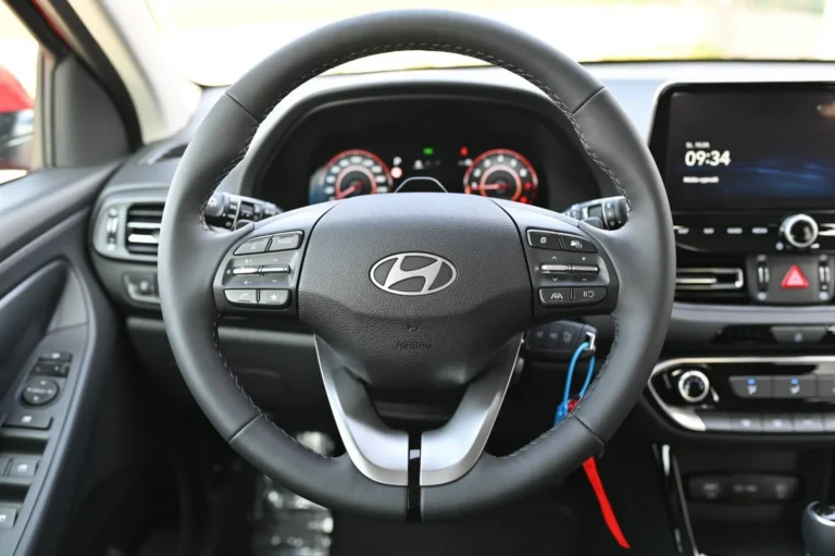 Hyundai i30 CW 1.6 T-GDi Comfort 7DCT MY26 | Begam Trnava