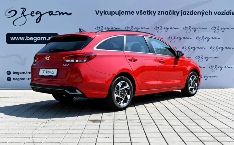 Hyundai i30 CW 1.6 T-GDi Comfort 7DCT MY26 | Begam Trnava