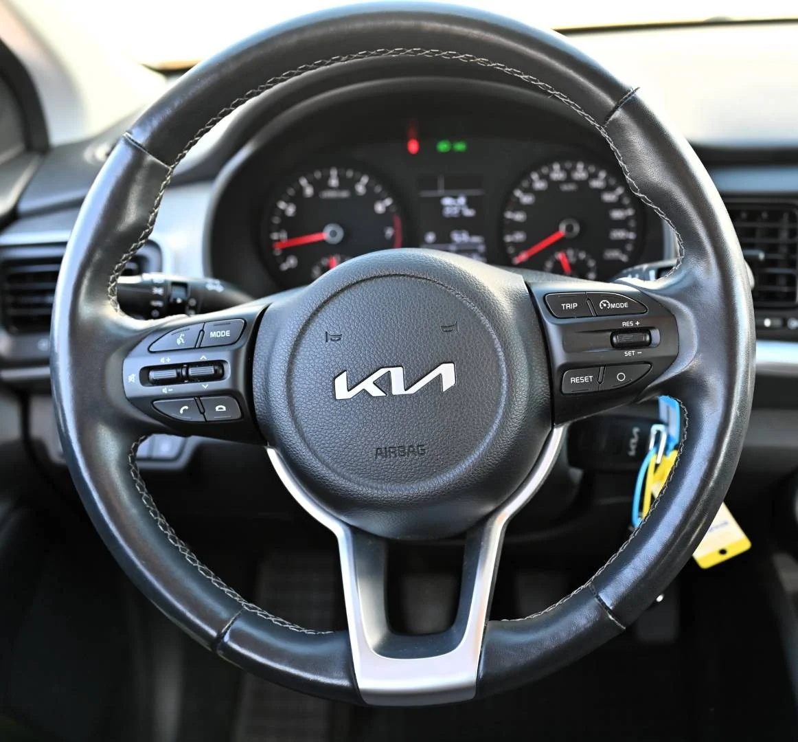Kia Stonic 1.2 DPi Silver | Begam Trnava