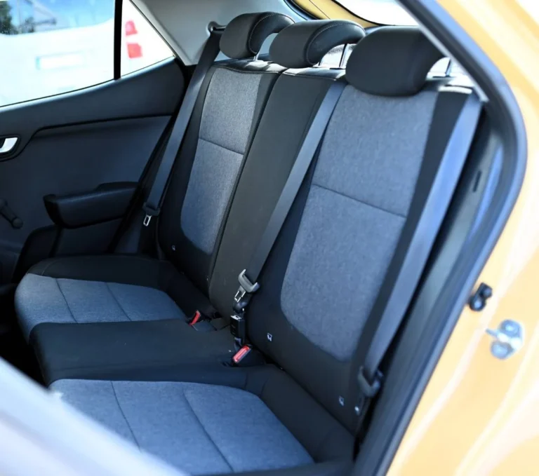 Kia Stonic 1.2 DPi Silver | Begam Trnava