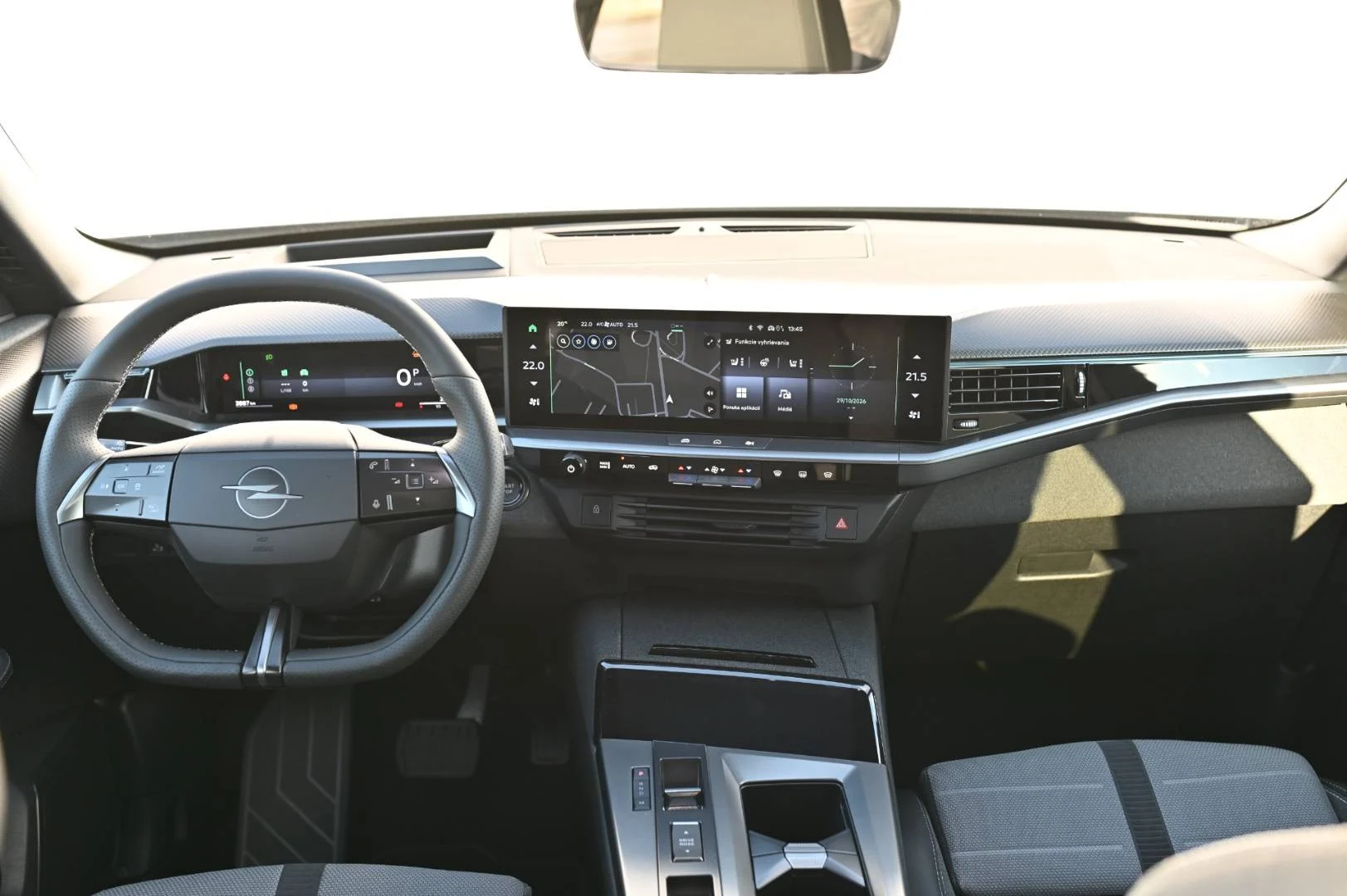Opel Grandland GS 1.2 Hybrid 145k e-DCT6 | Begam Trnava