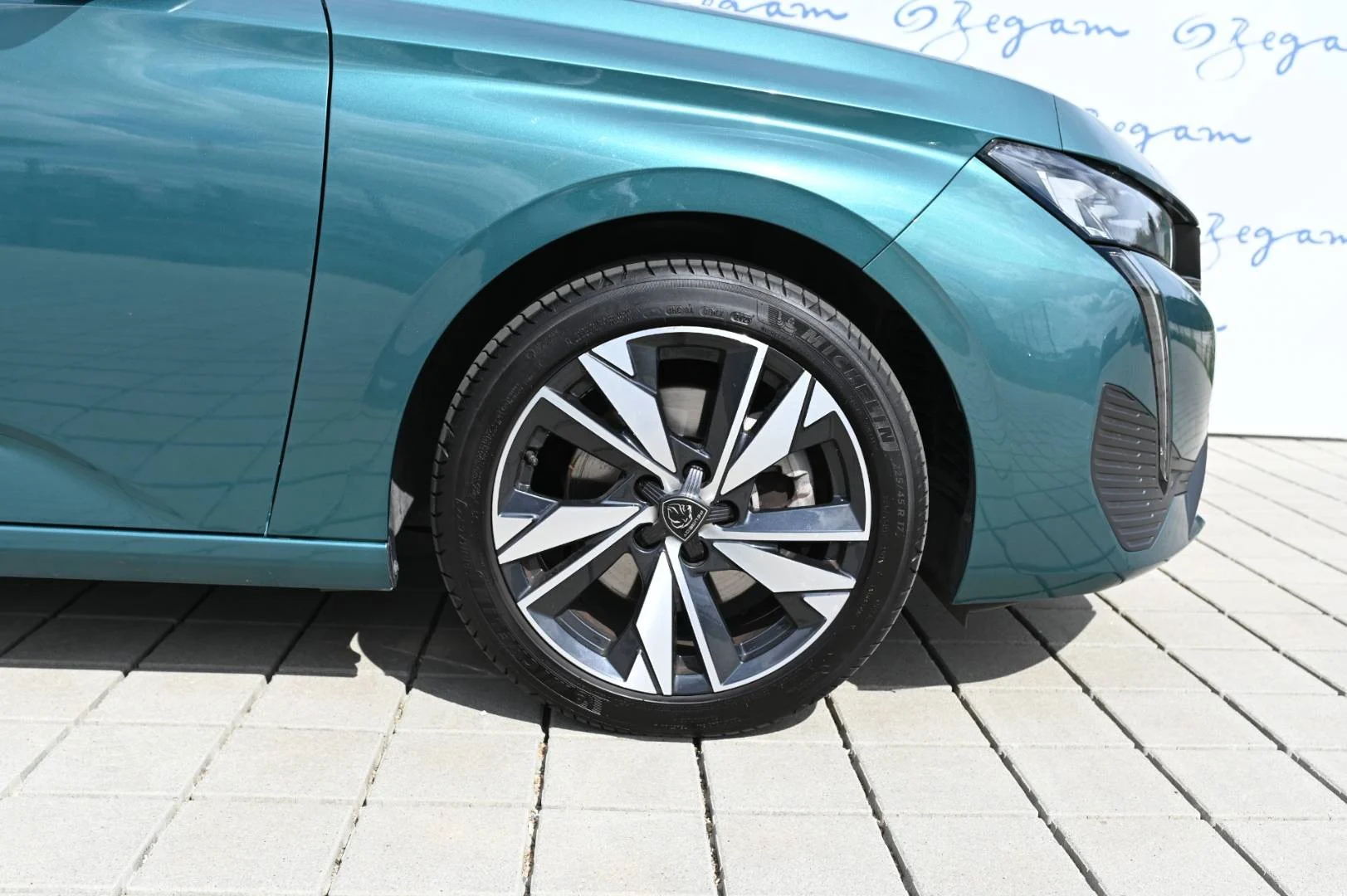 Peugeot 308 Break/SW Allure | Begam Trnava