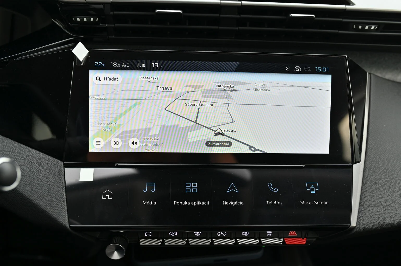 Peugeot 408 Allure Hybrid 145k e-DCS6 | Begam Trnava