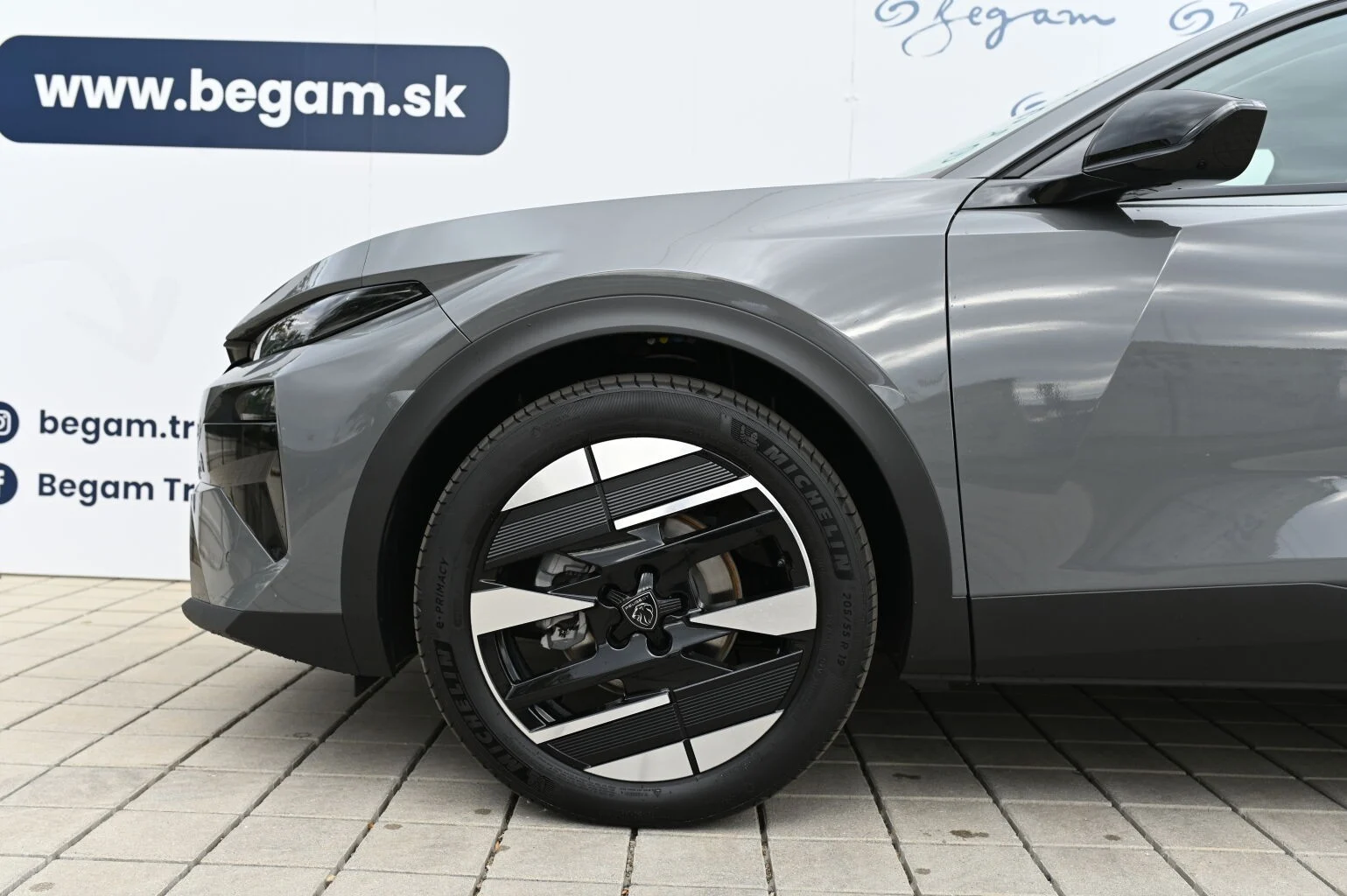 Peugeot 408 Allure Hybrid 145k e-DCS6 | Begam Trnava
