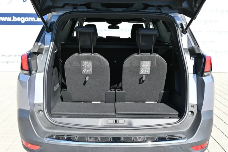 Peugeot 5008 1.5 BlueHDi 130k Allure A/T | Begam Trnava