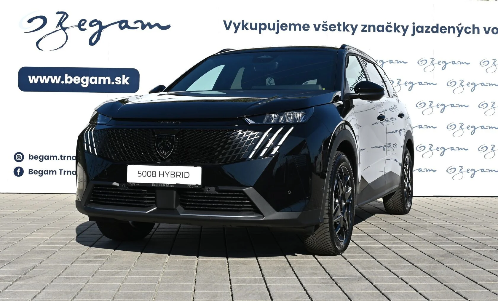Peugeot 5008 ALLURE Hybrid 145k e-DCS6 | Begam Trnava