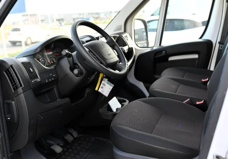 Peugeot Boxer 2.2 BlueHDi 435 L3 DK | Begam Trnava