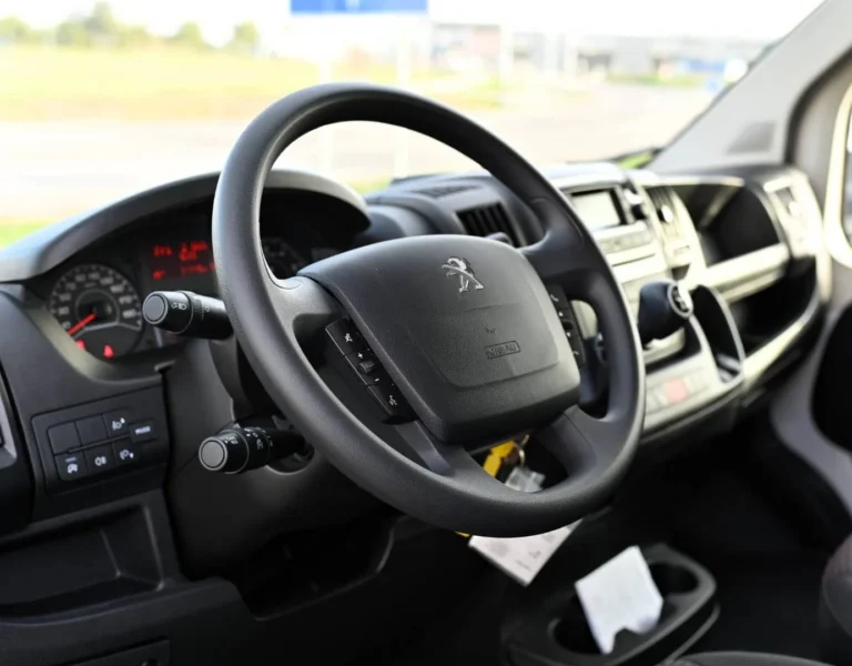 Peugeot Boxer 2.2 BlueHDi 435 L3 DK | Begam Trnava