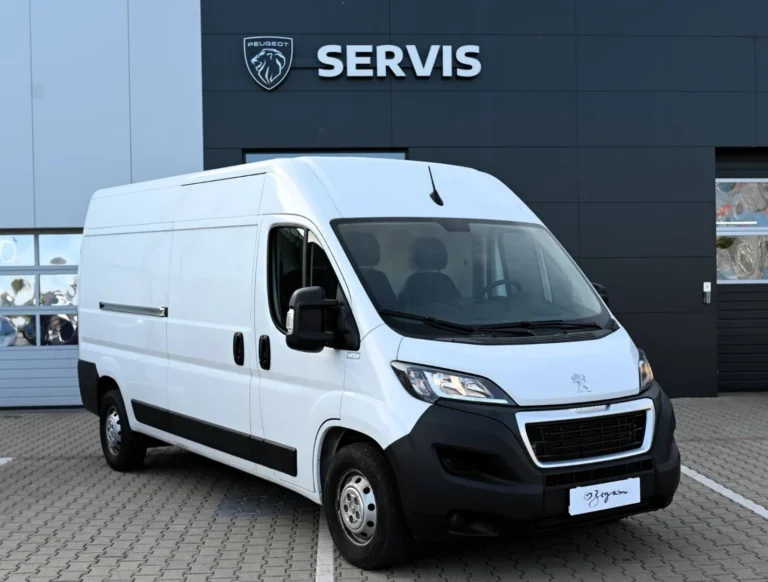 Peugeot Boxer 2.2 BlueHDi 435 L3 DK | Begam Trnava