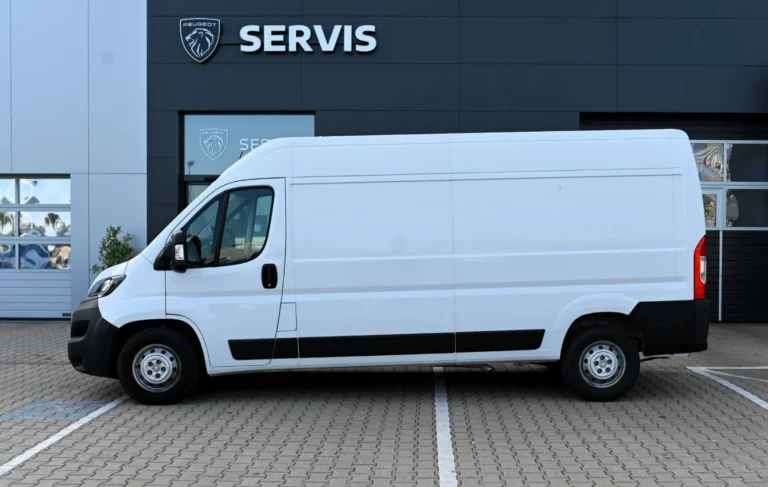 Peugeot Boxer 2.2 BlueHDi 435 L3 DK | Begam Trnava