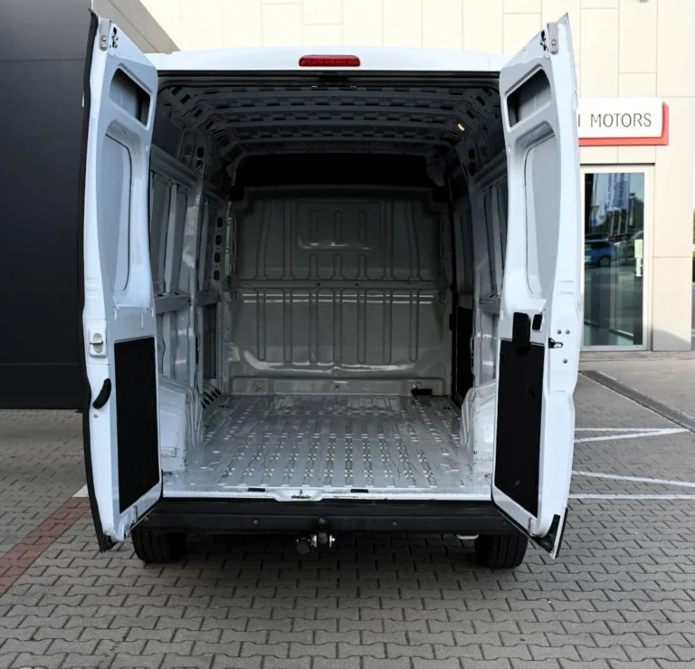 Peugeot Boxer 2.2 BlueHDi 435 L3 DK | Begam Trnava