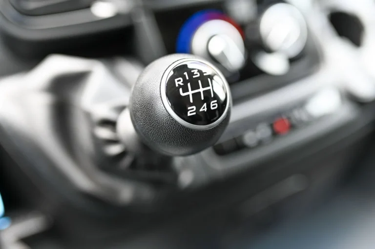 Peugeot Boxer Furgon 435 L4H2 2.2 BlueHDi 180 €6.4 MT6 | Begam Trnava