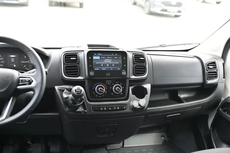 Peugeot Boxer Valník + Dvojkabína 435 L4  2.2 BlueHDi 180 € 6.4 MT6 | Begam Trnava