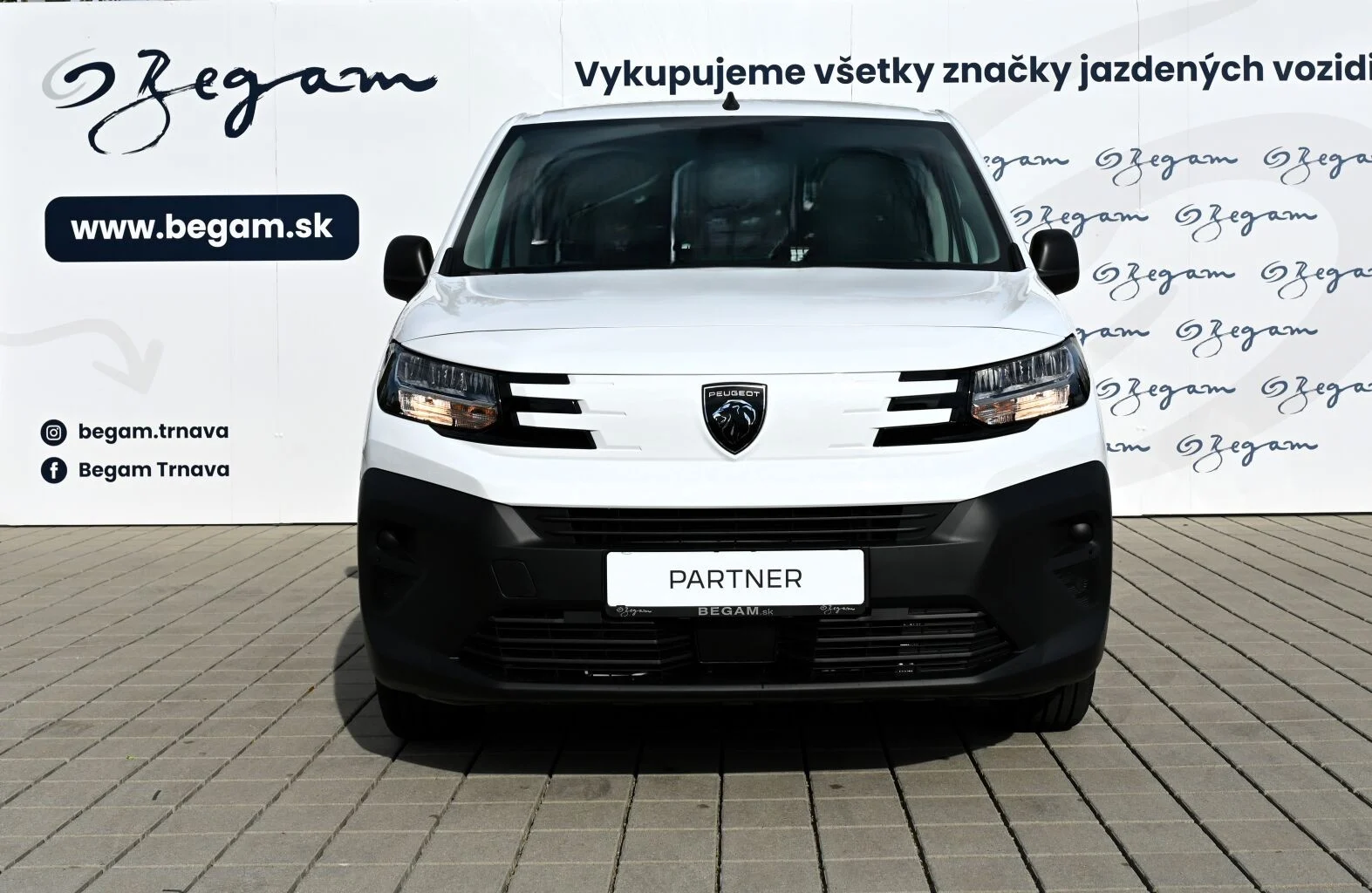 Peugeot Partner L2 CREW VAN BlueHDi 100 BVM6 | Begam Trnava