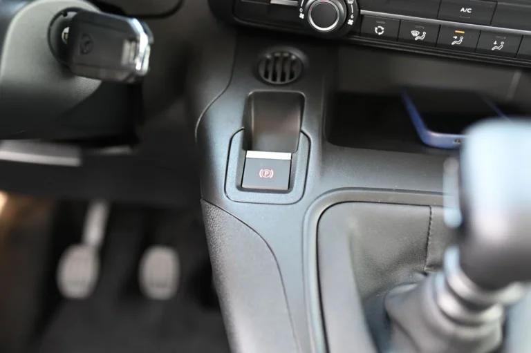 Peugeot Rifter ENTERPRISE (N1) ACTIVE BlueHDi 100k BVM6 | Begam Trnava