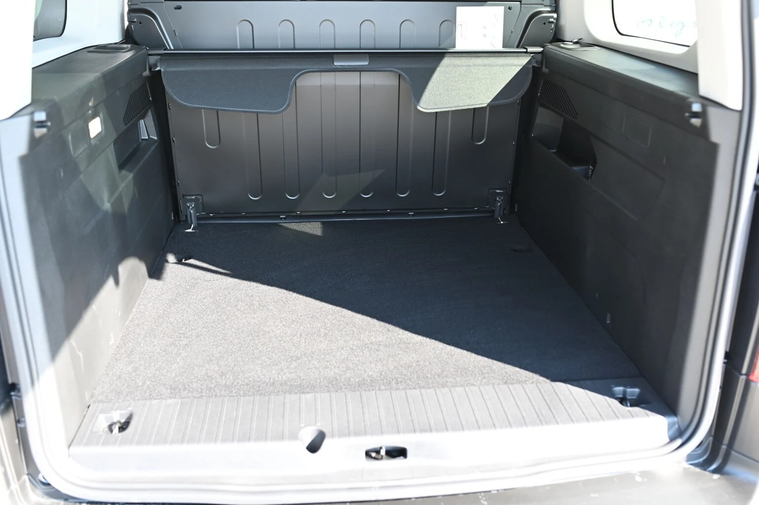 Peugeot Rifter LONG GT BlueHDi 130k EAT8 | Begam Trnava