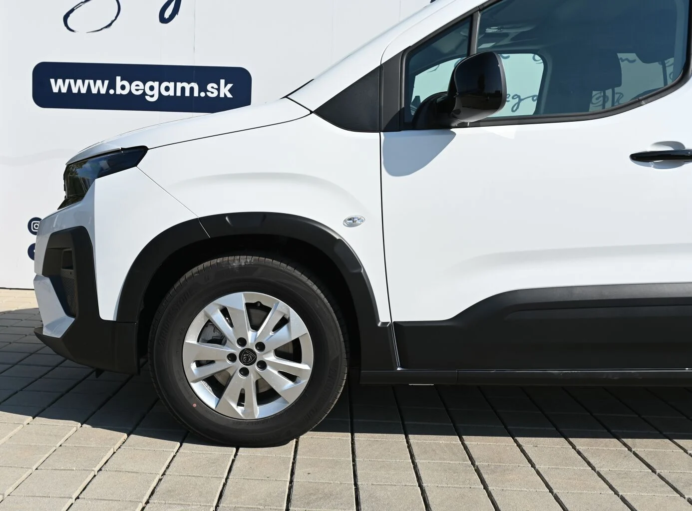 Peugeot Rifter LONG GT BlueHDi 130k EAT8 | Begam Trnava