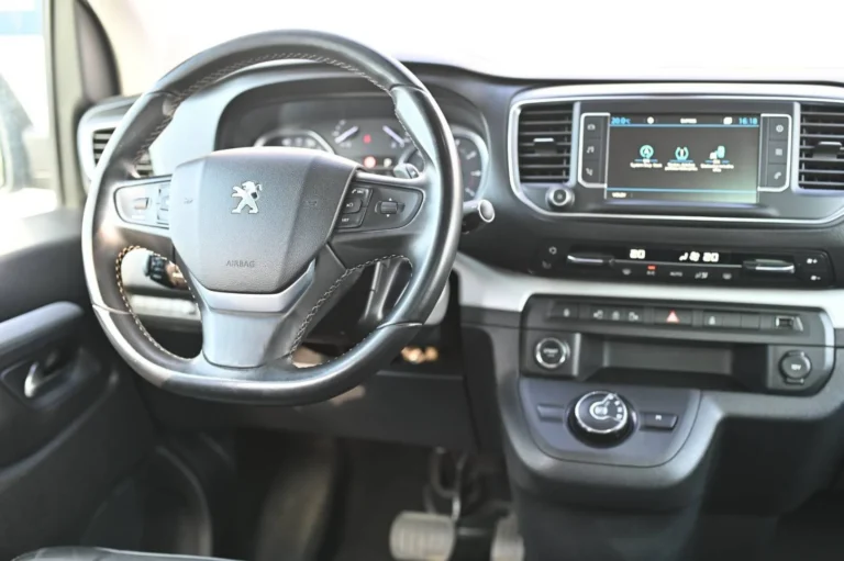 Peugeot Traveller 2.0 BlueHDi 177 S&S Business Standard AT | Begam Trnava