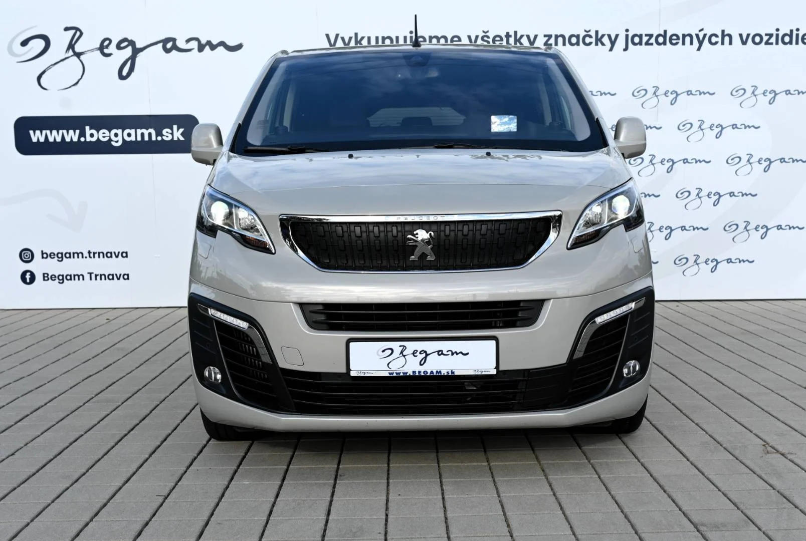 Peugeot Traveller 2.0 BlueHDi 177 S&S Business Standard AT | Begam Trnava