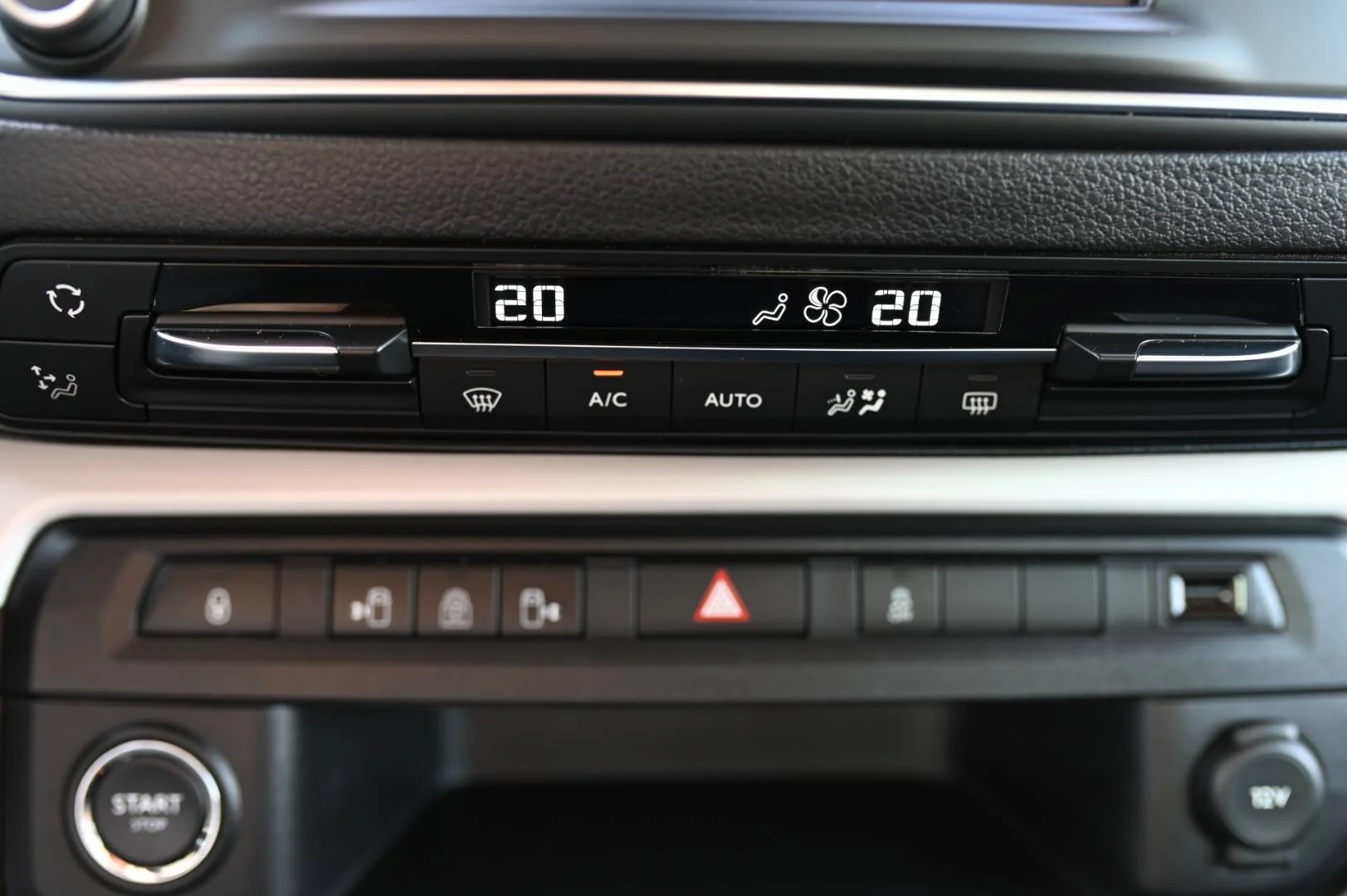 Peugeot Traveller 2.0 BlueHDi 177 S&S Business Standard AT | Begam Trnava