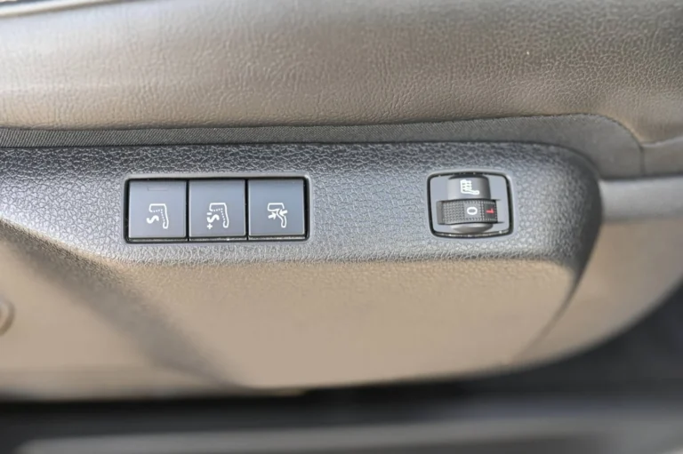 Peugeot Traveller 2.0 BlueHDi 177 S&S Business Standard AT | Begam Trnava