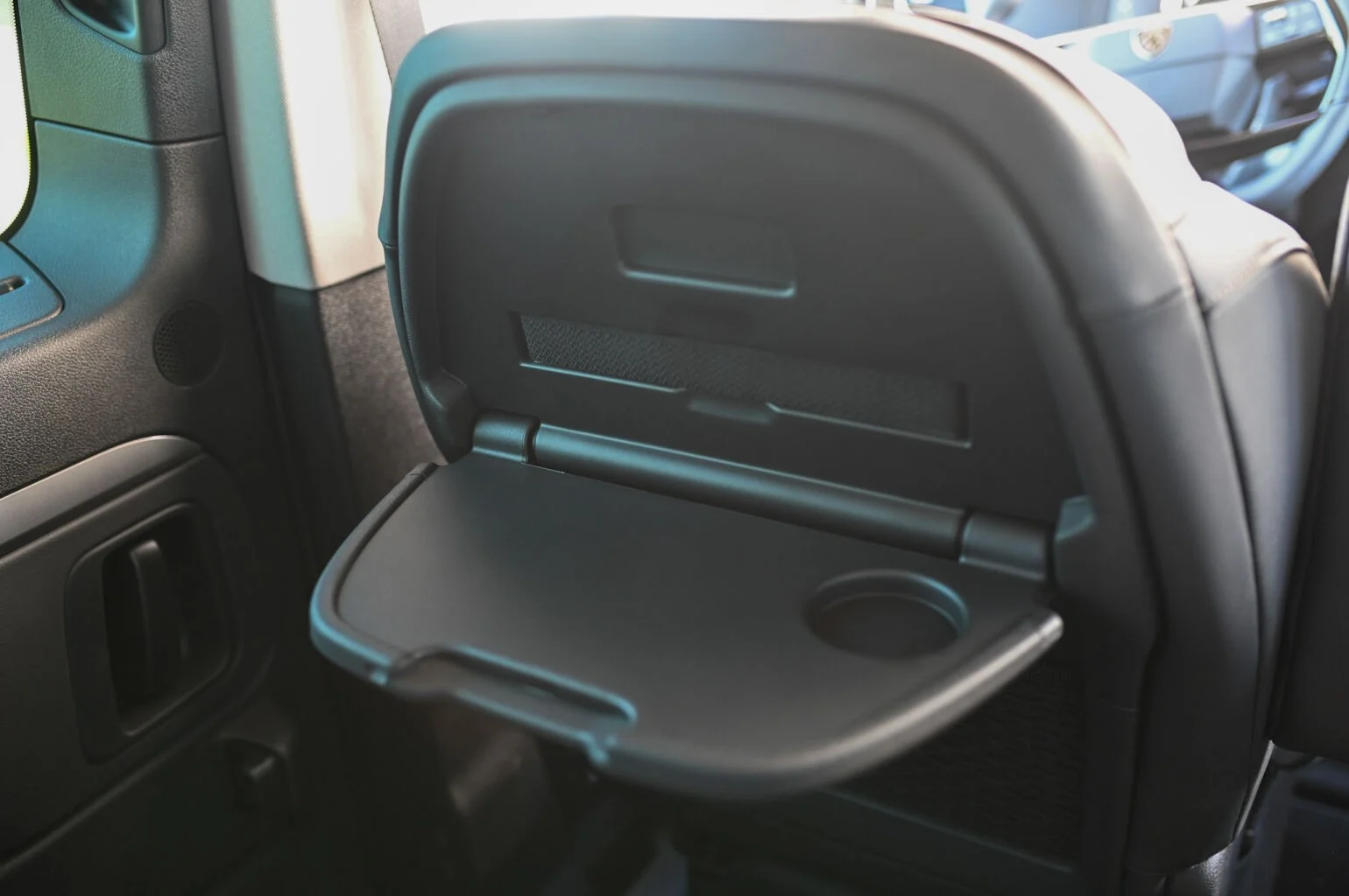 Peugeot Traveller TRAVELLER BUSINESS VIP L3 2.2 BlueHDi 180 | Begam Trnava