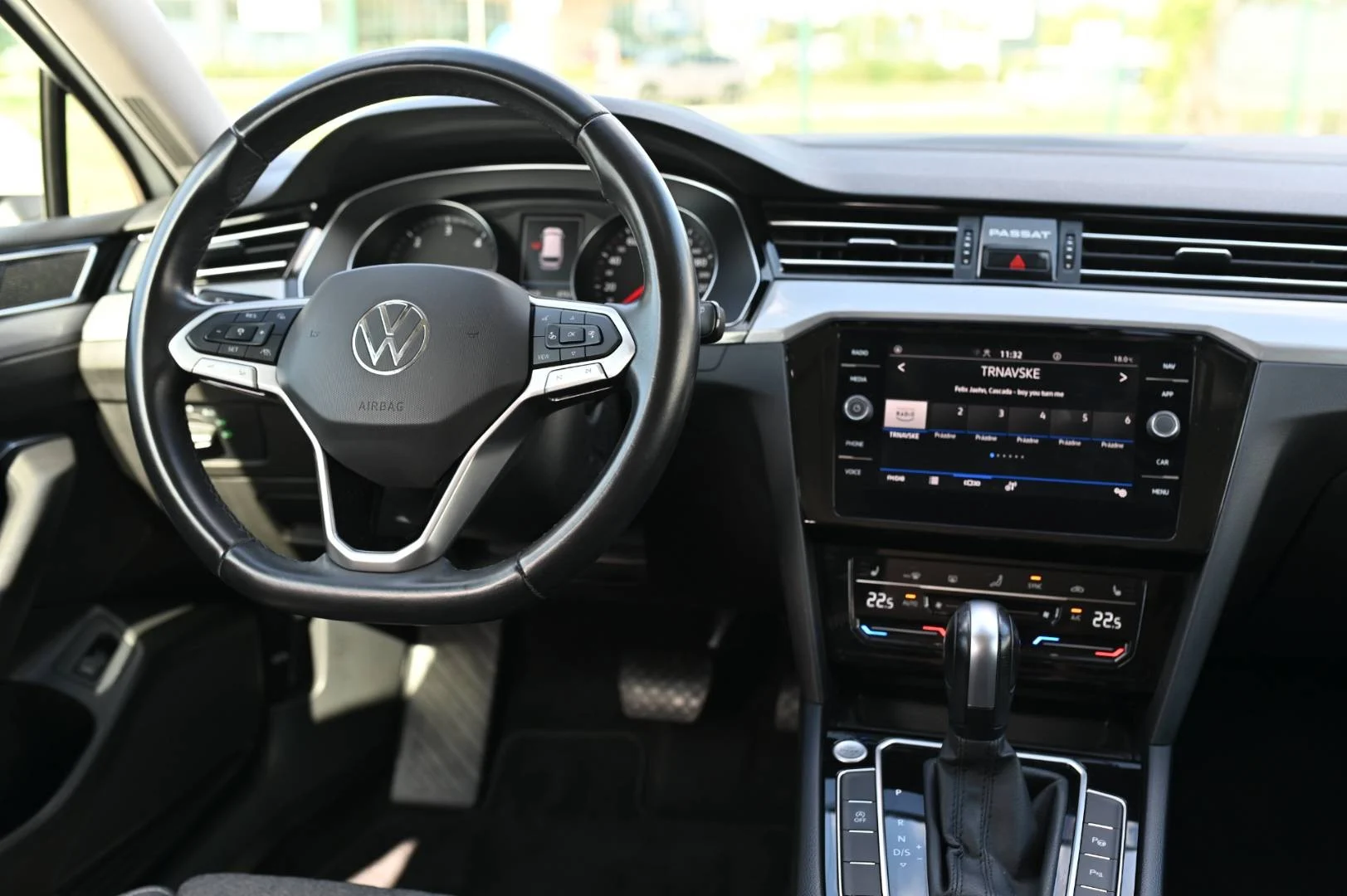 Volkswagen Passat Variant 2.0 TDI EVO Business DSG | Begam Trnava
