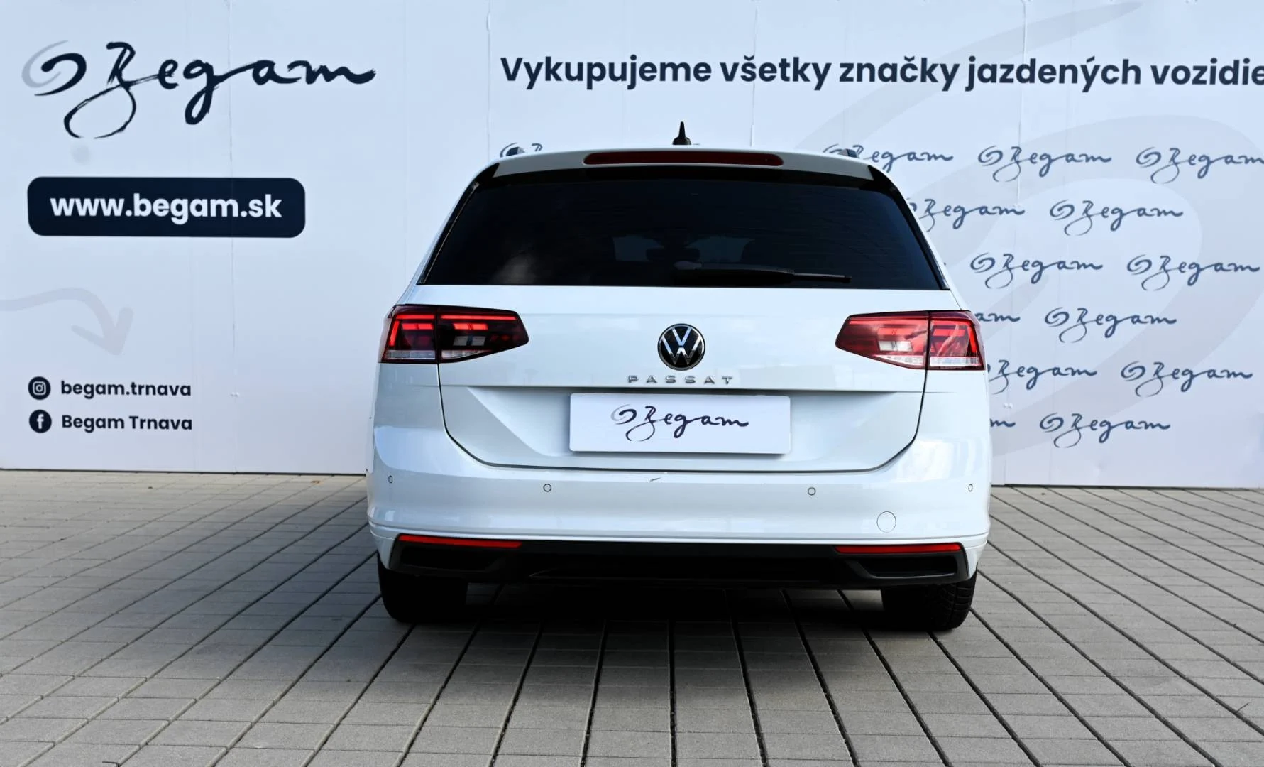 Volkswagen Passat Variant 2.0 TDI EVO Business DSG | Begam Trnava