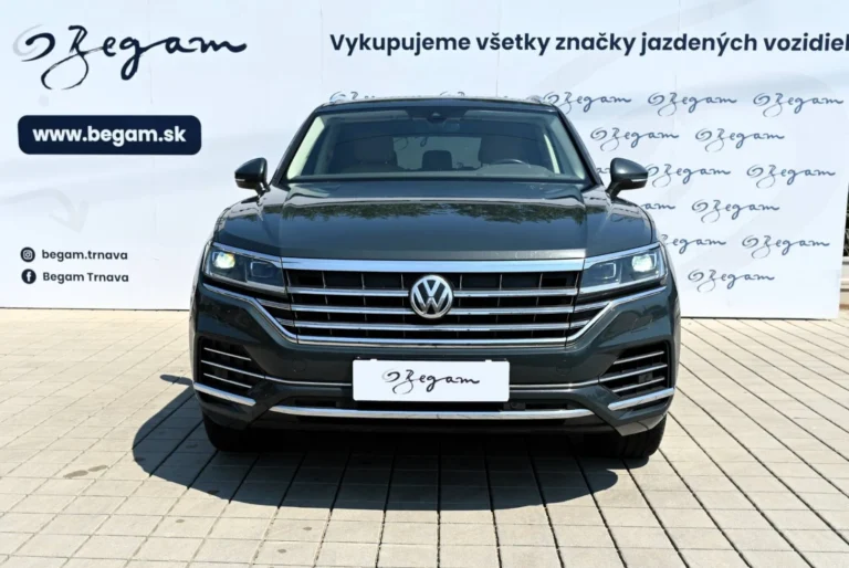 Volkswagen Touareg 3.0 V6 TDI SCR Elegance 4Motion Tiptronic | Begam Trnava