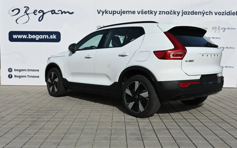Volvo EX40 PLUS SINGLE MOTOR LONG RANGE | Begam Trnava