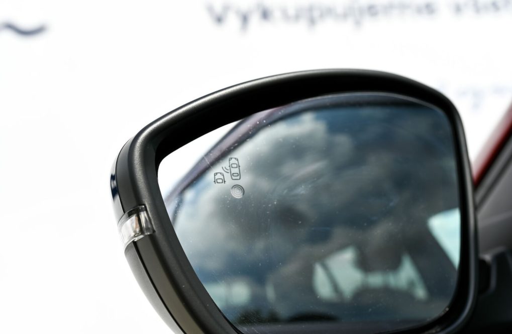 0Vl6JOBTEf_fss