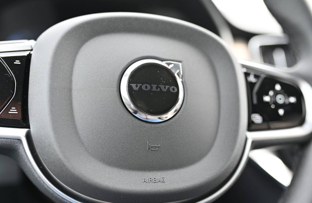 9CZ8_FRj3w_fss