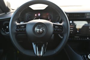 Alfa-Romeo-Junior-12T-Hybrid-145k-6AT-SPECIALE-11