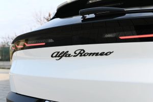 Alfa-Romeo-Junior-12T-Hybrid-145k-6AT-SPECIALE-9