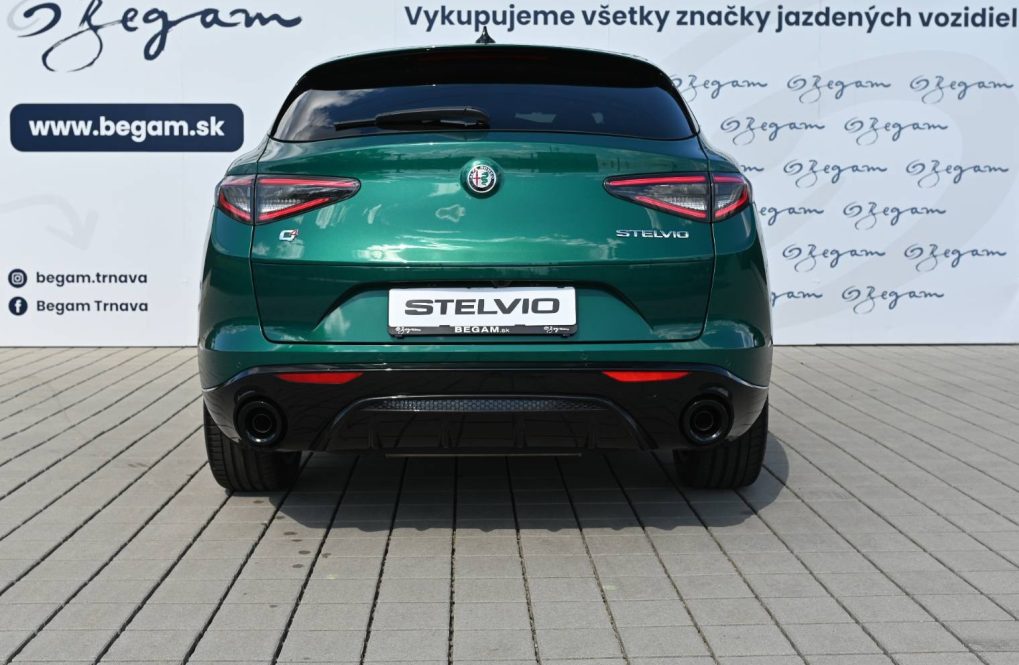 Alfa-Romeo-Stelvio-20-Turbo-INTENSA-Q4-AT-6