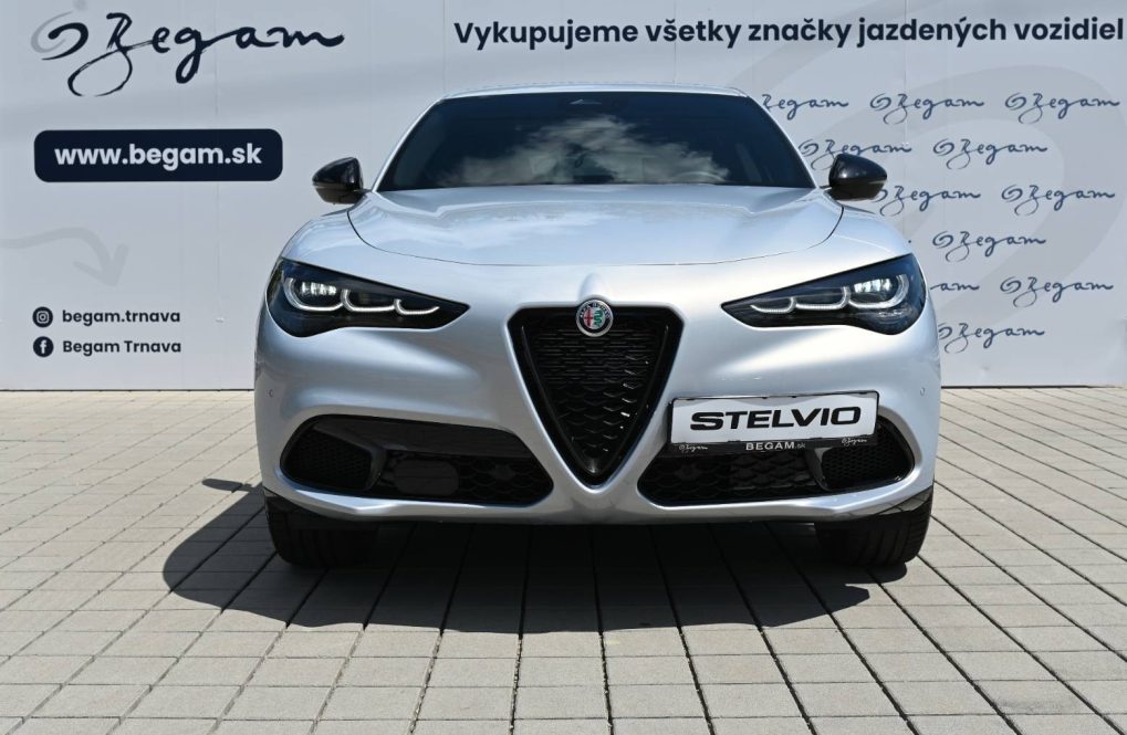Alfa-Romeo-Stelvio-20-Turbo-Veloce-Q4-AT-1