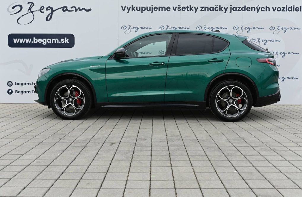 Alfa-Romeo-Stelvio-20-Turbo-Veloce-Q4-AT-4