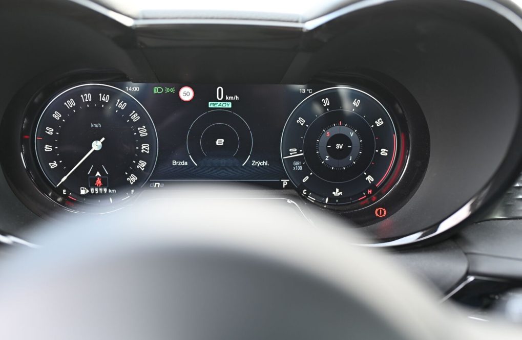 Alfa-Romeo-Tonale-12