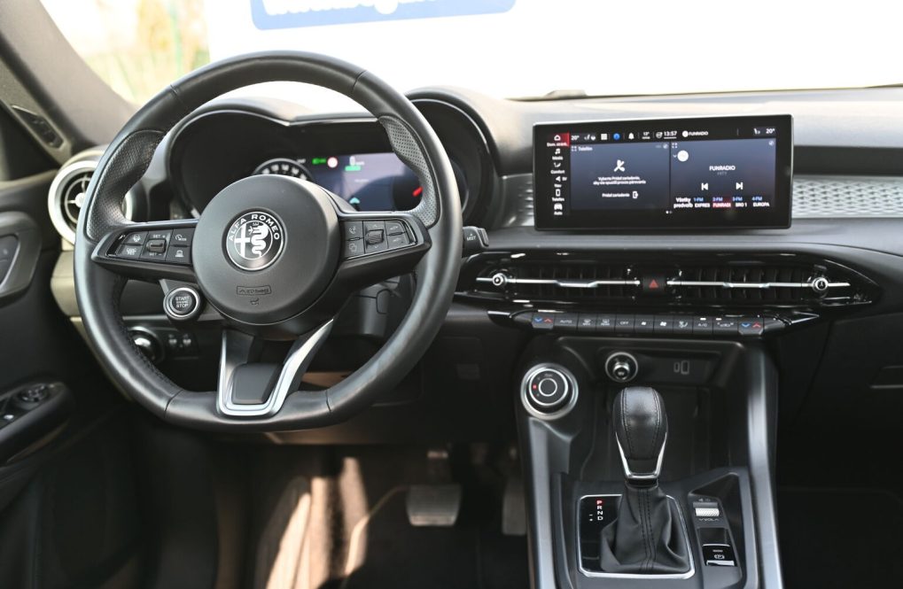 Alfa-Romeo-Tonale-9
