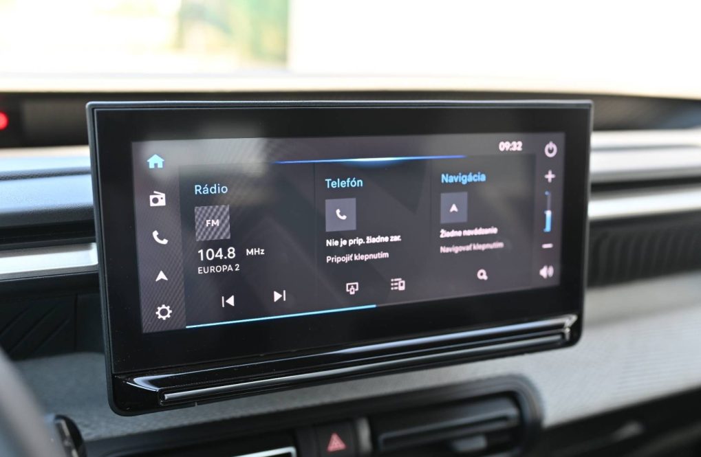 Citroen-C3-MAX-Electric-113k-Comfort-Range-13