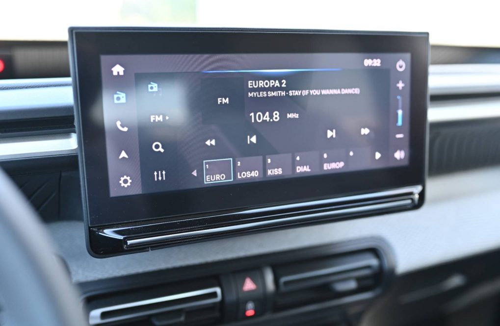Citroen-C3-MAX-Electric-113k-Comfort-Range-13