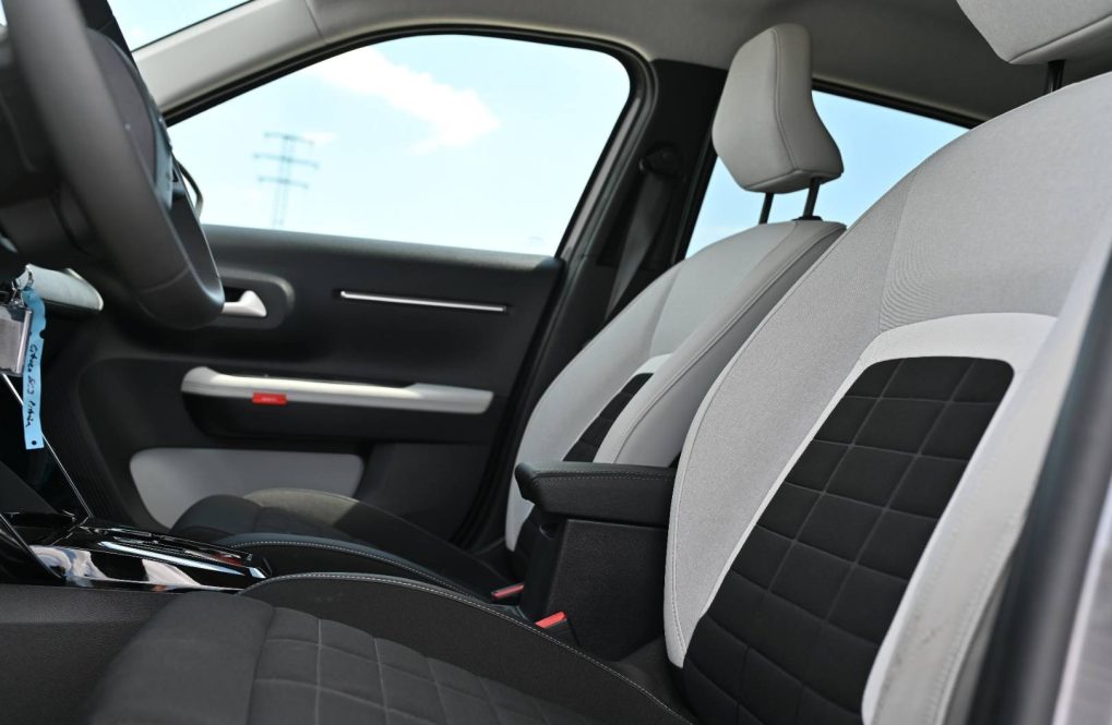 Citroen-C3-MAX-Electric-113k-Comfort-Range-22