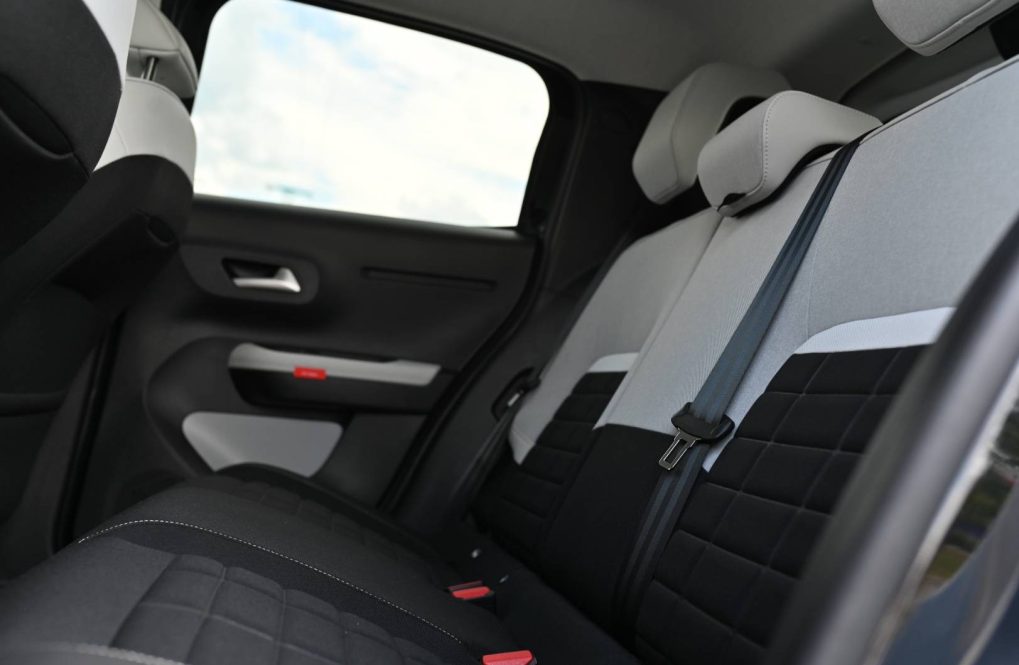 Citroen-C3-MAX-Electric-113k-Comfort-Range-24