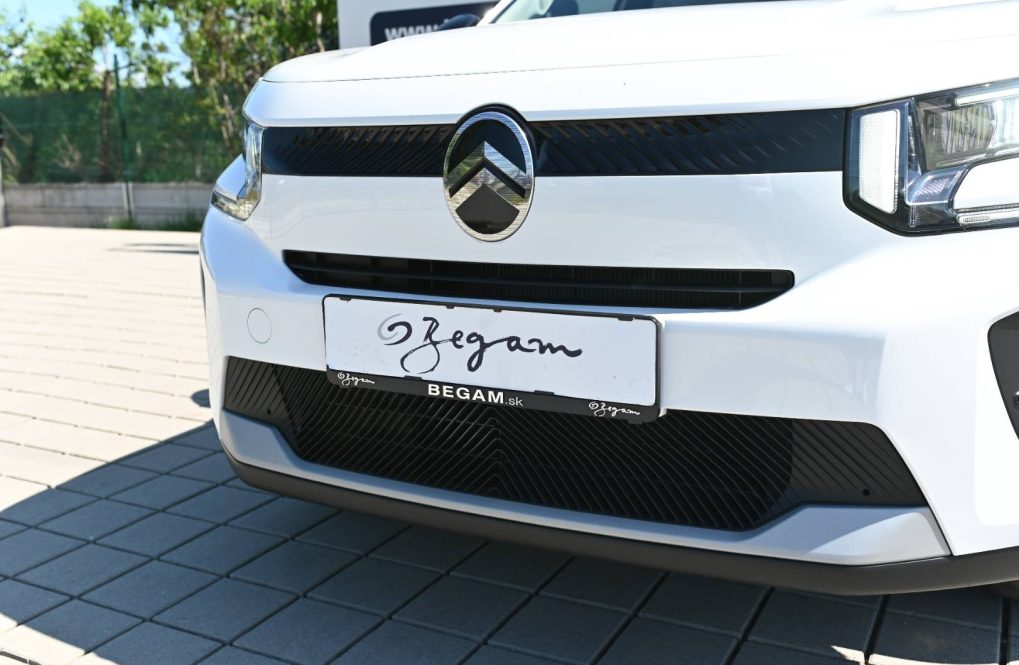 Citroen-C3-MAX-Electric-113k-Comfort-Range-3